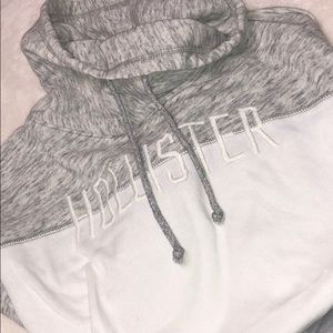 turtleneck sweatshirt